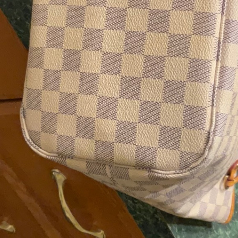 Louis Vuitton Damier Azur Tote with Tan Trim - Picture 13 of 16